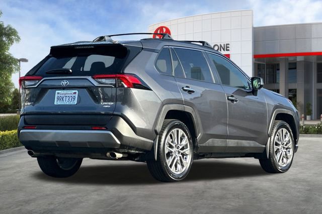 Used 2024 Toyota RAV4 Limited image 4