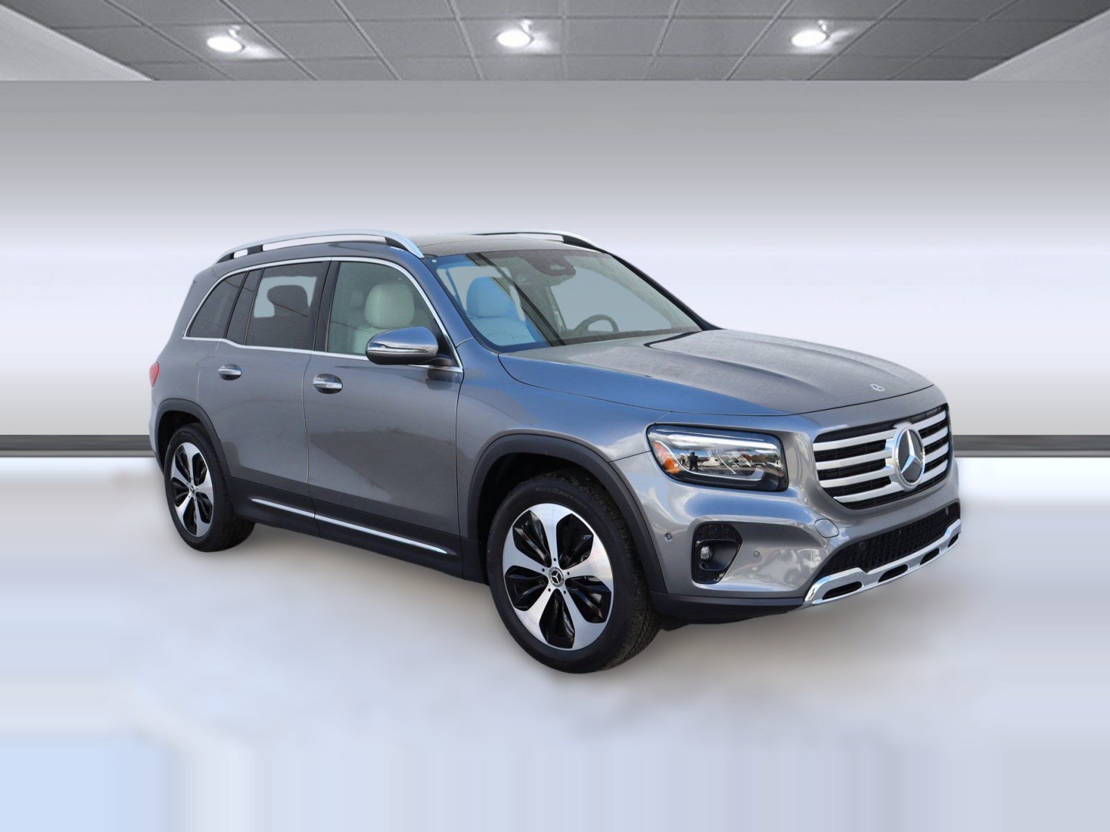 Used 2025 Mercedes-Benz GLB 250 image 20