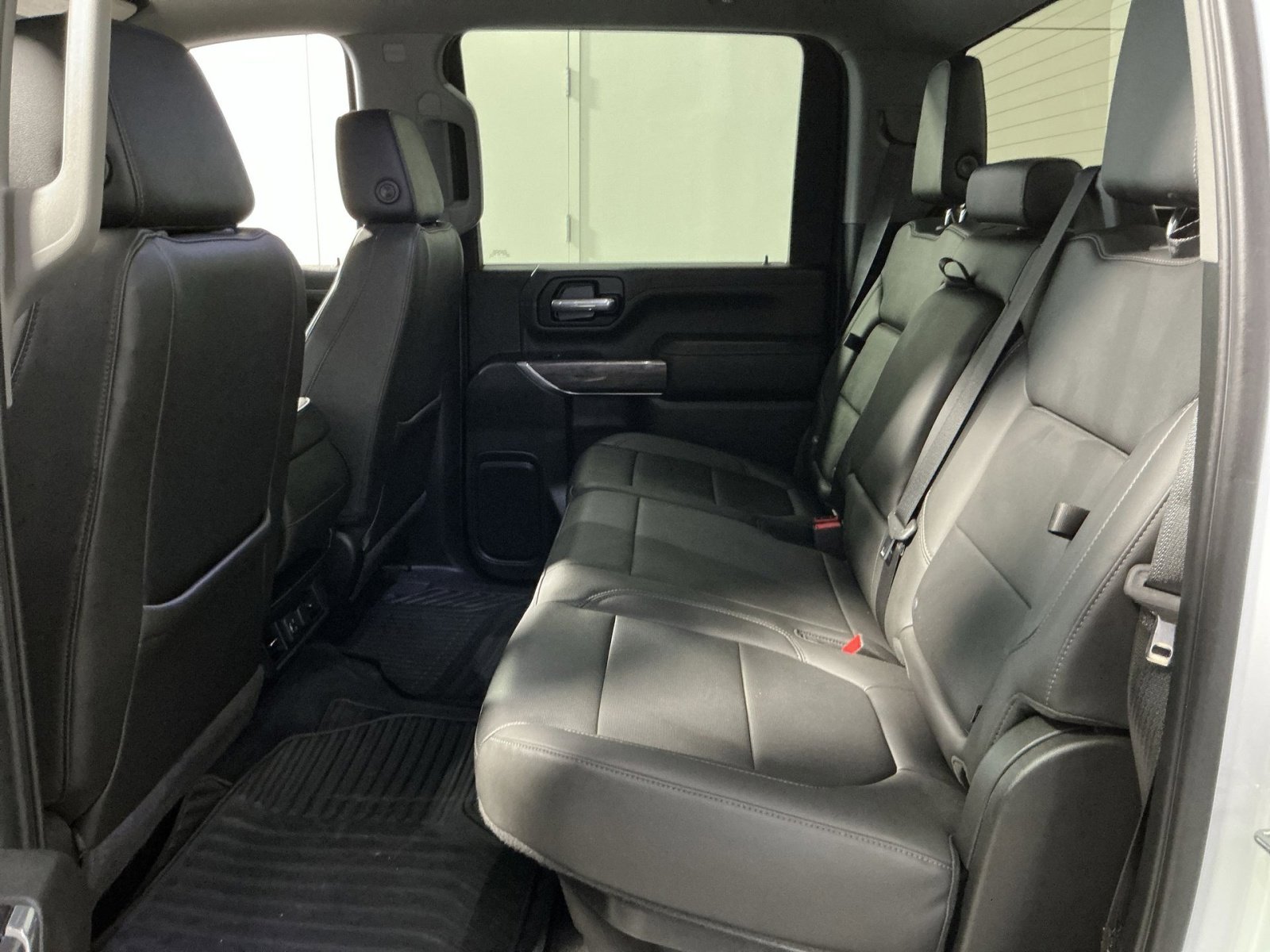 Used 2020 Chevrolet Silverado 2500 LTZ w/ Z71 Off-Road Package image 30
