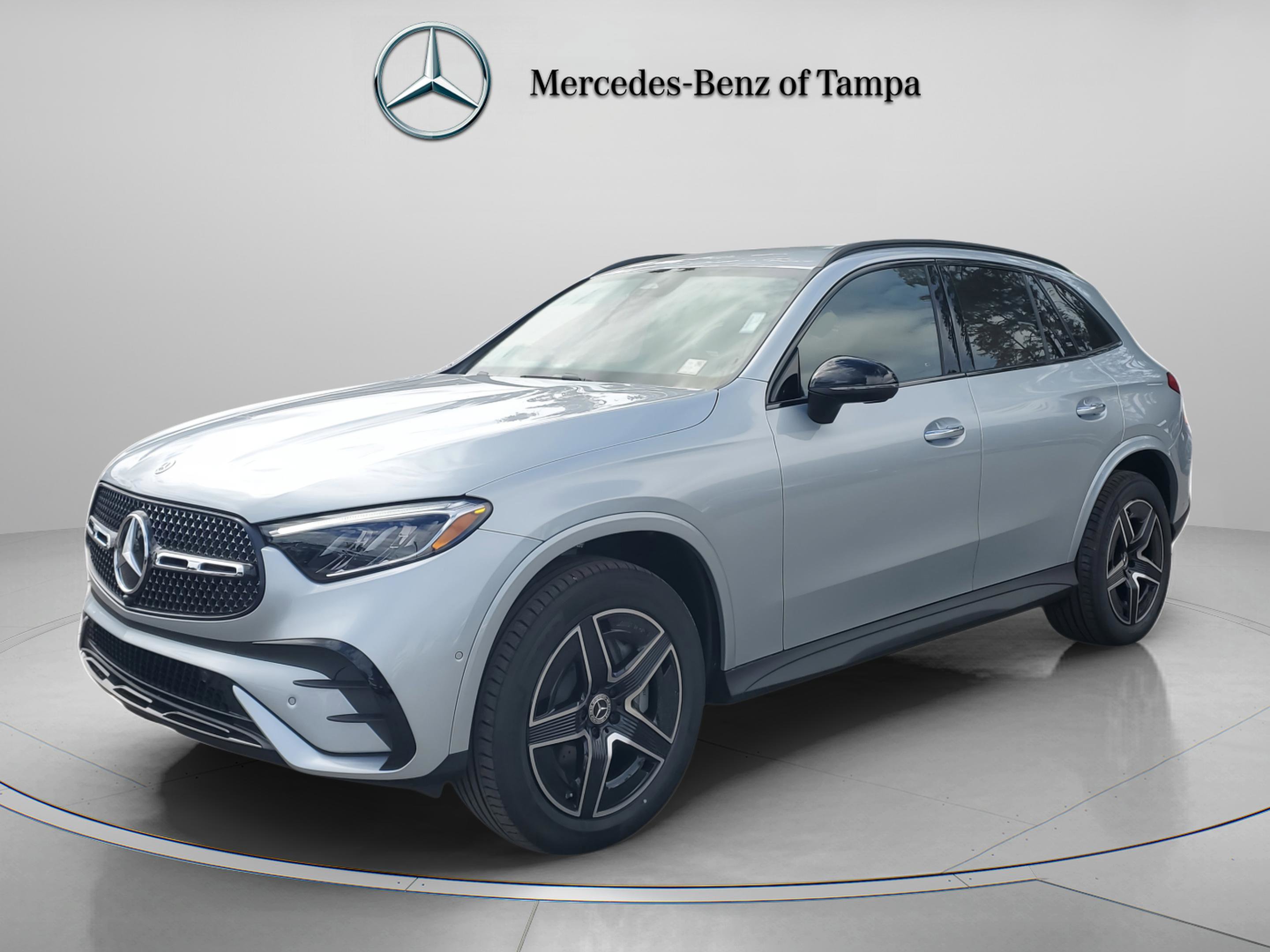 Certified 2026 Mercedes-Benz GLC 300 image 1