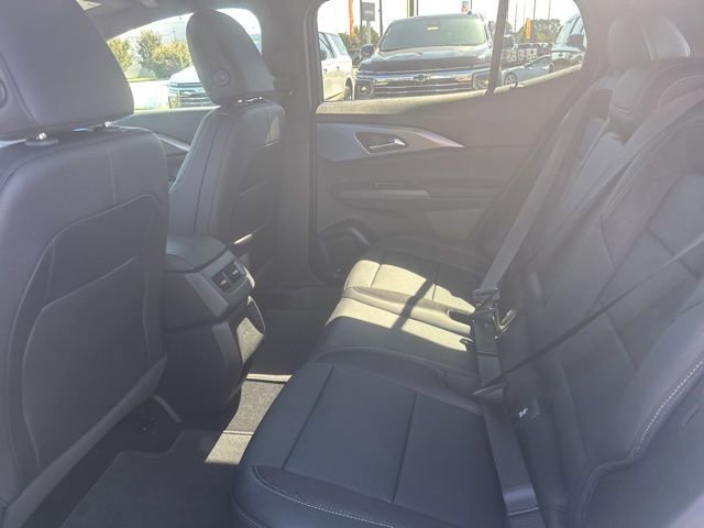 New 2026 Chevrolet Equinox EV LT image 28