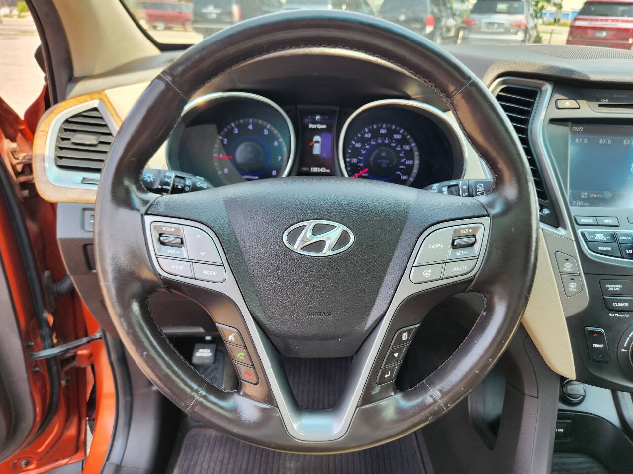 Used 2013 Hyundai Santa Fe Sport 2.0T w/ Technology Pkg AWD/4WD image 21