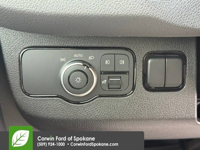 Used 2025 Mercedes-Benz Sprinter 2500 image 24