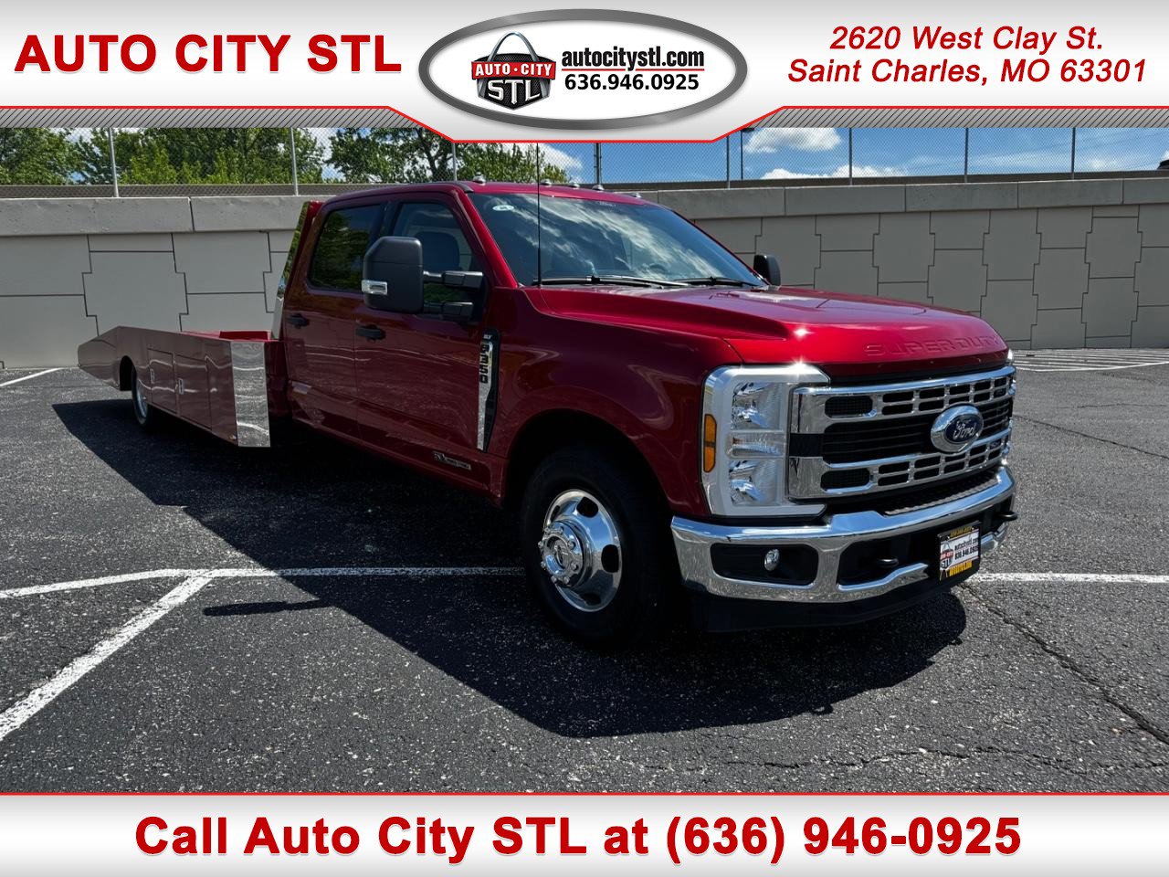 Used 2024 Ford F350 XLT w/ XLT Value Package image 1