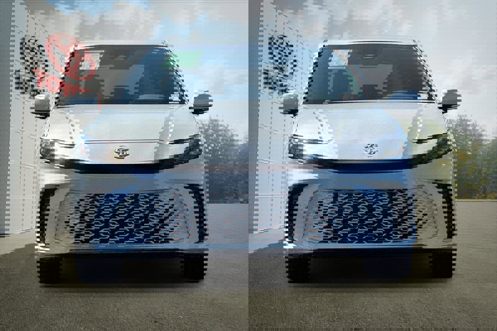 Certified 2025 Toyota Camry XSE FWD image 8