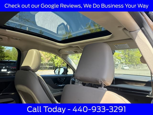 Used 2022 Lincoln Corsair Reserve w/ Elements Package AWD/4WD image 38