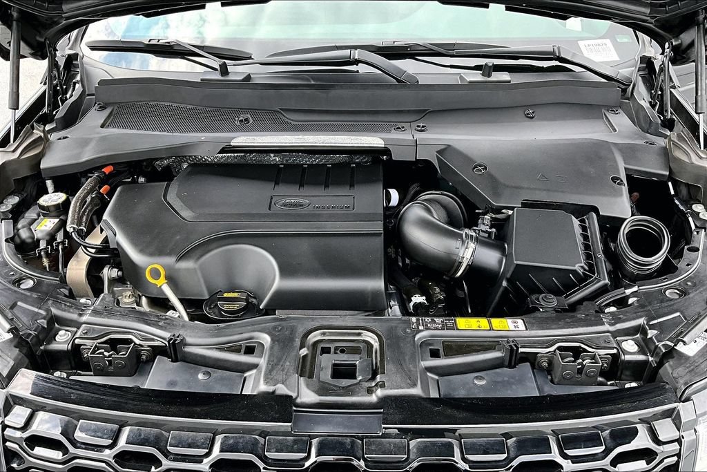 Certified 2023 Land Rover Discovery Sport SE R-Dynamic AWD/4WD image 28