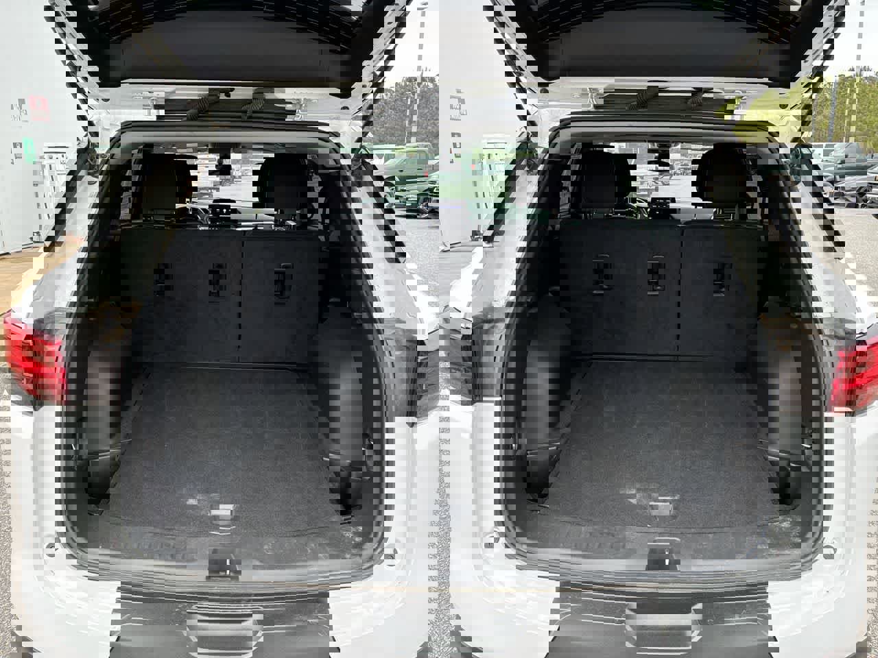 Used 2025 Chevrolet Blazer LT image 24