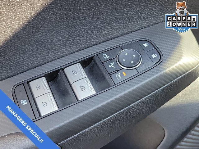 Used 2025 Mitsubishi Outlander SE FWD image 21