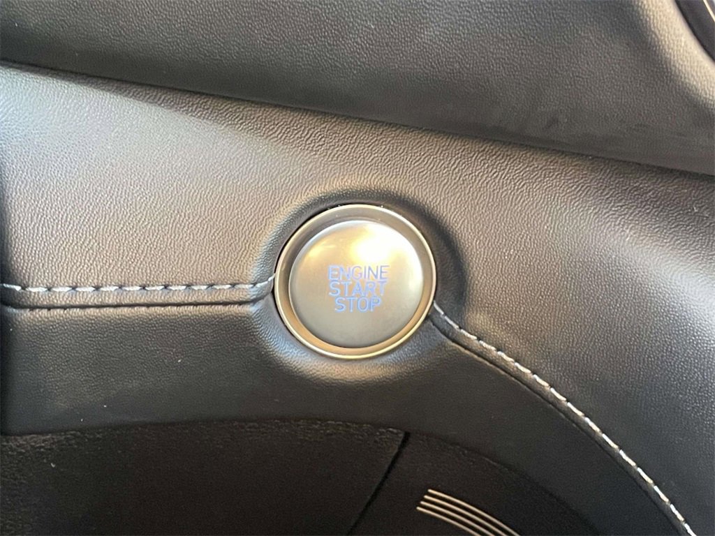 Certified 2022 Hyundai Santa Fe Limited image 25