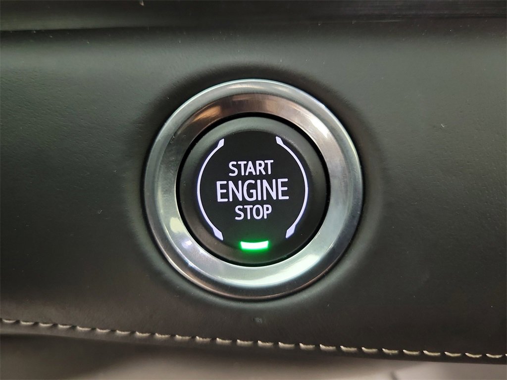 Certified 2023 Cadillac Escalade Sport Platinum w/ LPO, ONYX Package image 31