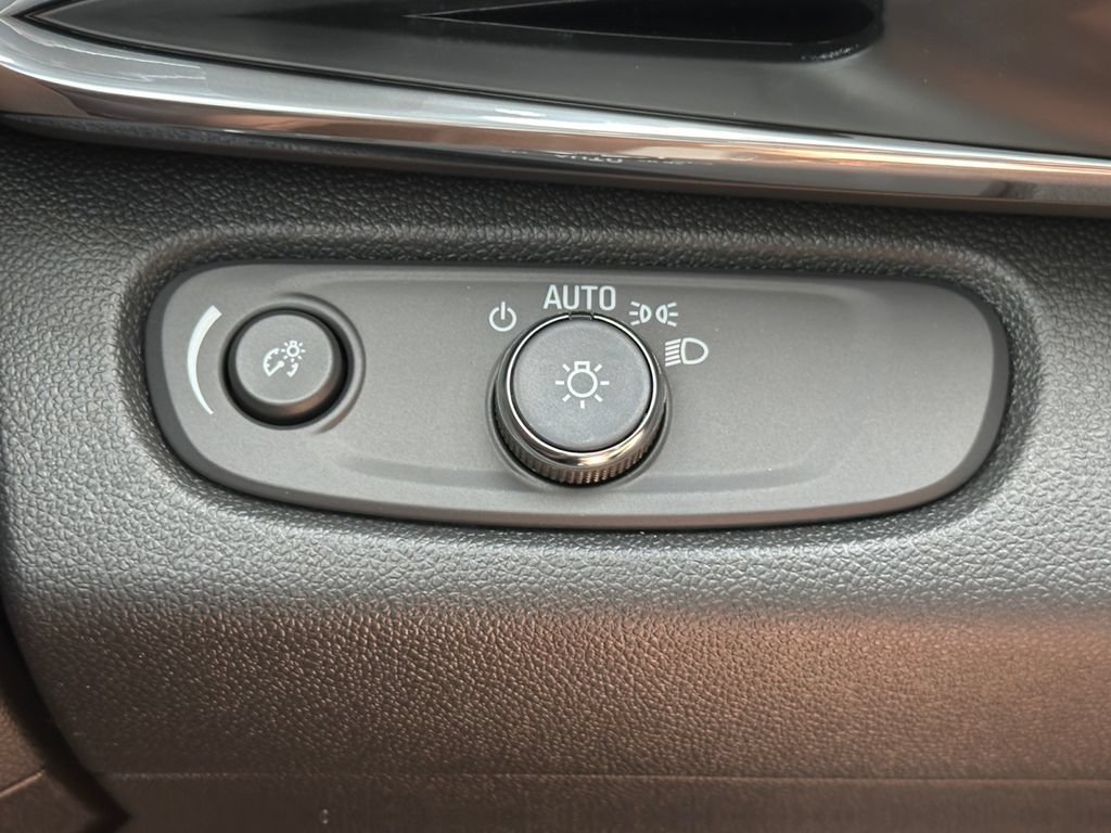 New 2026 Buick Envista Preferred w/ Convenience I Package FWD image 31
