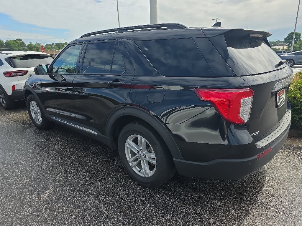 Used 2023 Ford Explorer XLT RWD image 6