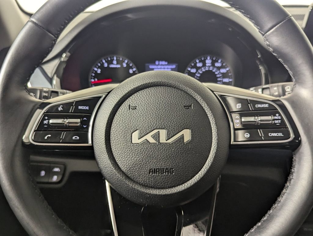 Used 2022 Kia Seltos S image 16