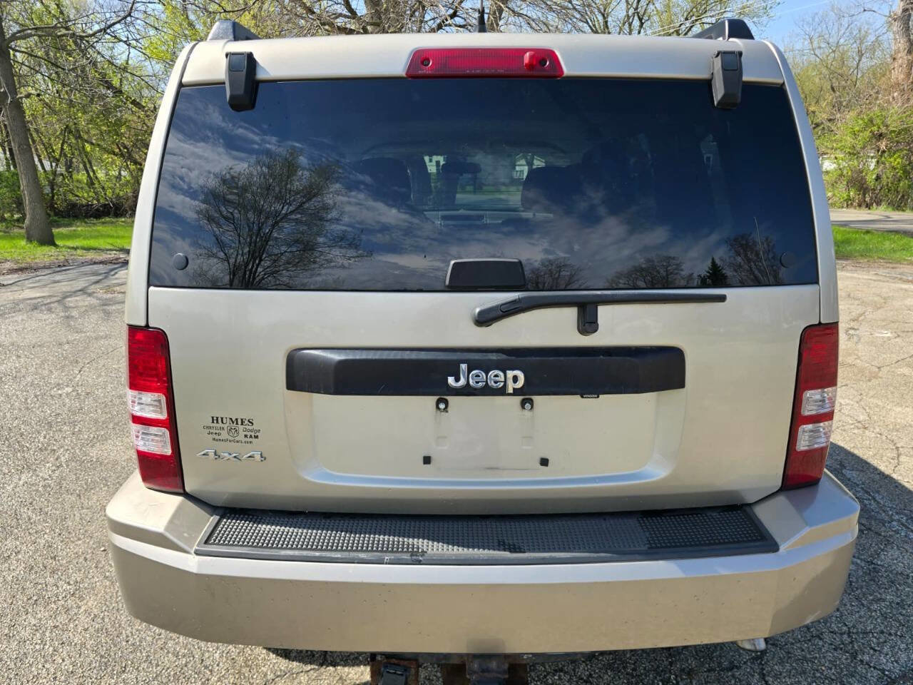 Used 2011 Jeep Liberty Sport w/ Popular Equipment Group AWD/4WD image 8