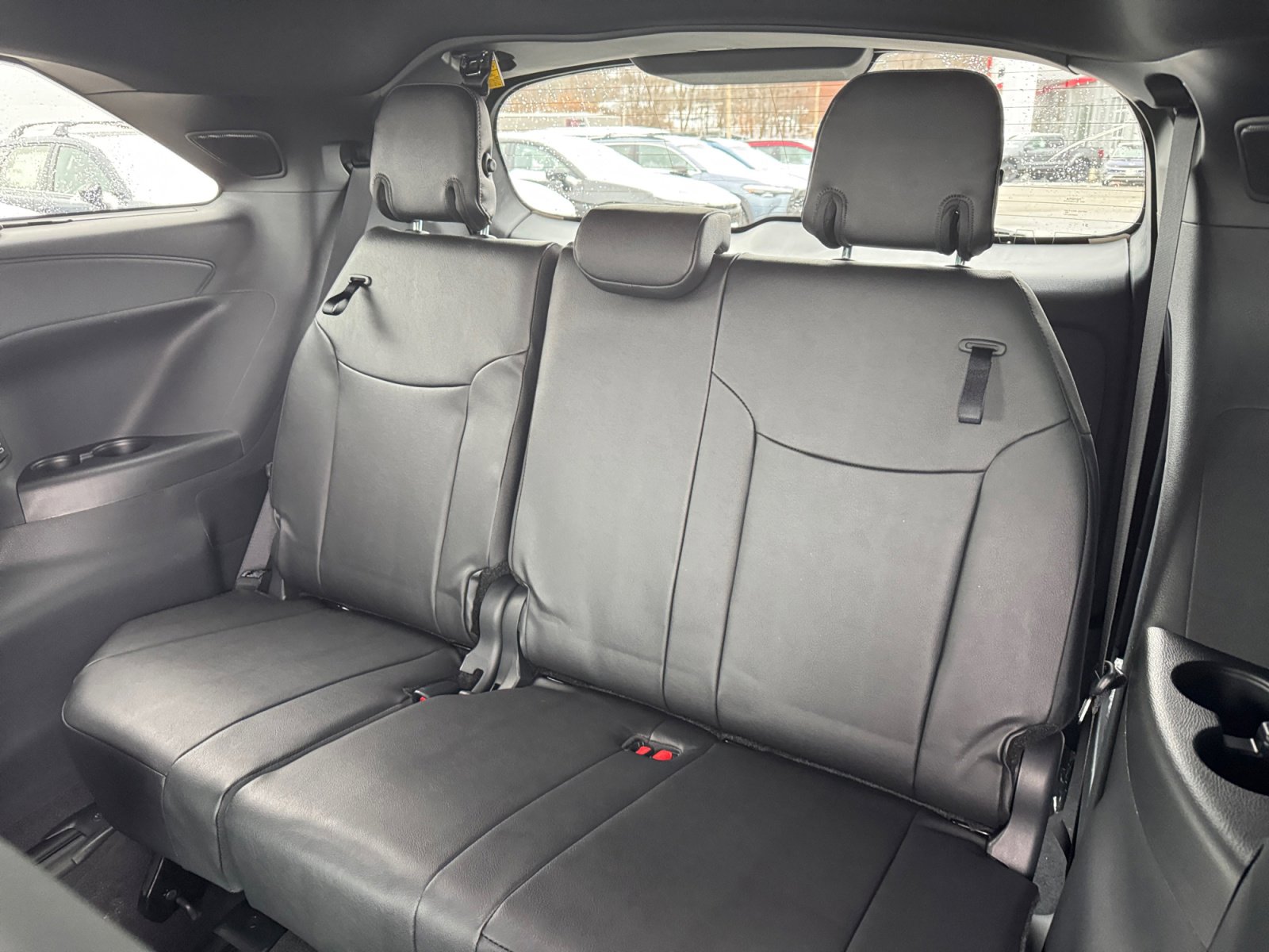 New 2026 Toyota Sienna XLE Woodland Edition image 31