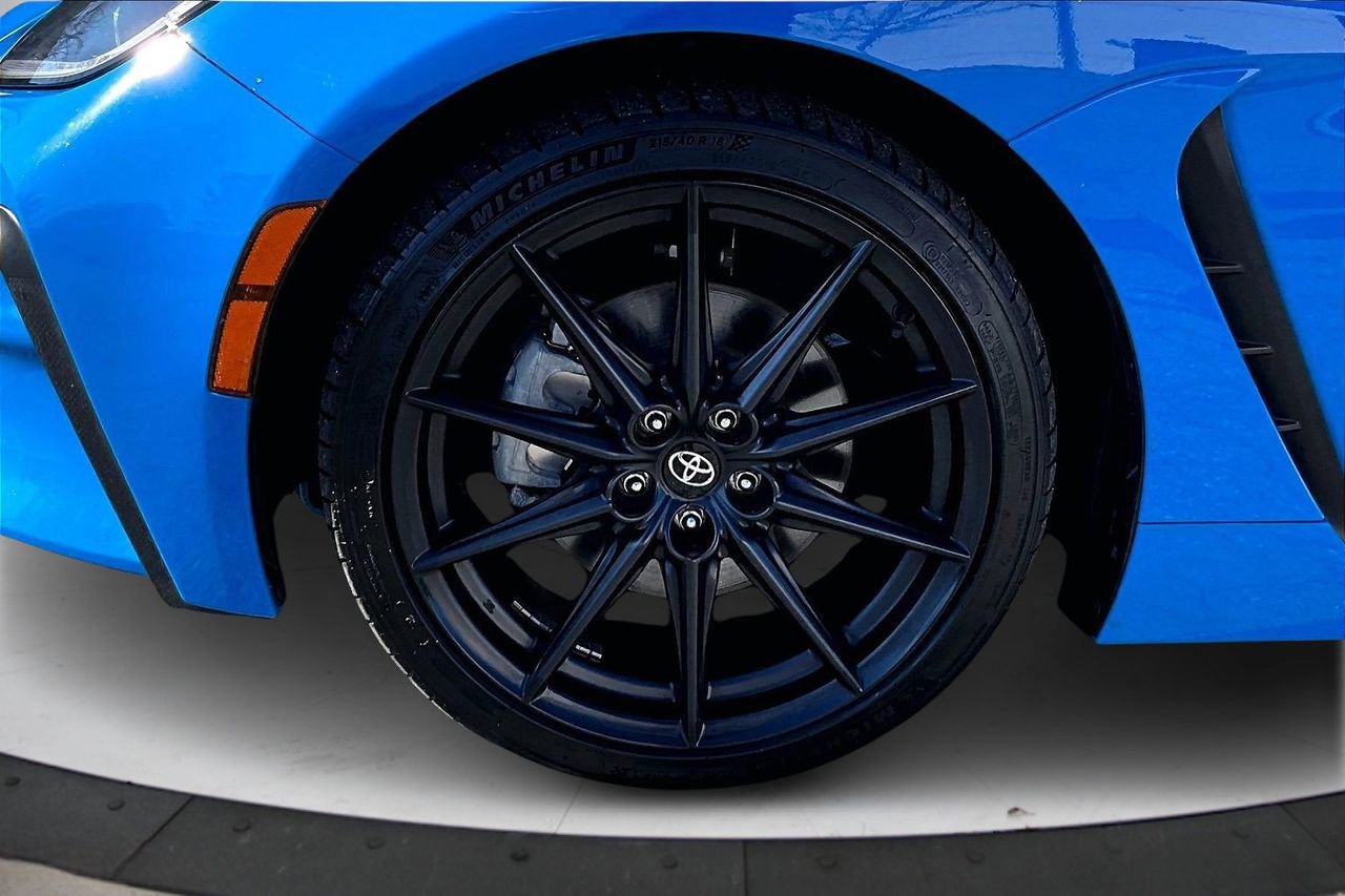 Used 2023 Toyota GR86 Premium image 30