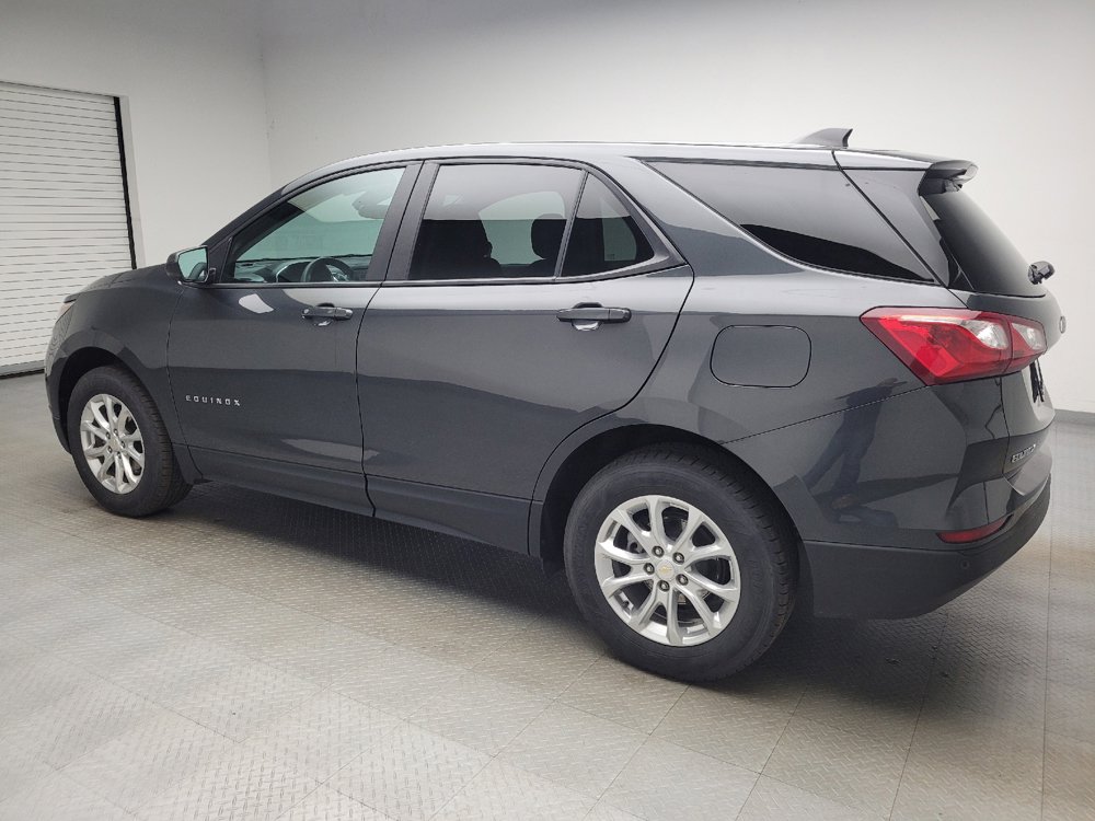 Used 2021 Chevrolet Equinox LS w/ LS Convenience Package AWD/4WD image 3