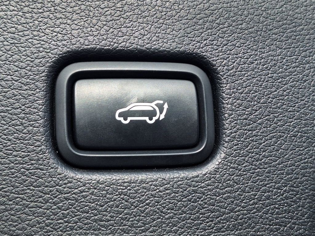 Used 2021 Hyundai Palisade Calligraphy image 32