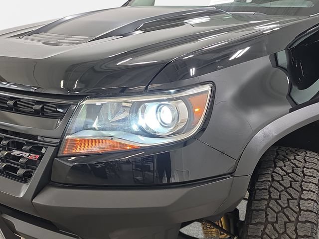 Used 2020 Chevrolet Colorado ZR2 w/ ZR2 Midnight Special Edition AWD/4WD image 30