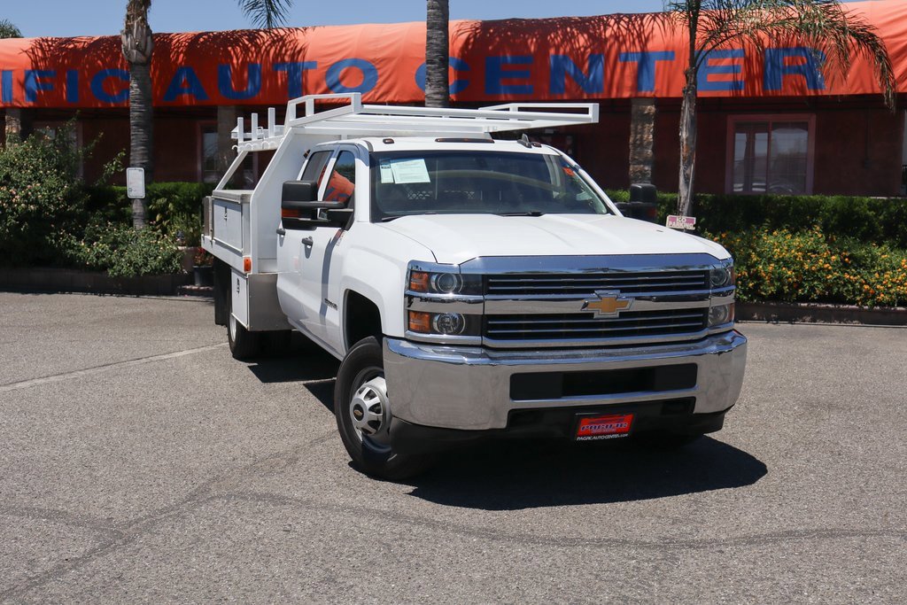 Used 2018 Chevrolet Silverado 3500 W/T w/ WT Convenience Package image 2
