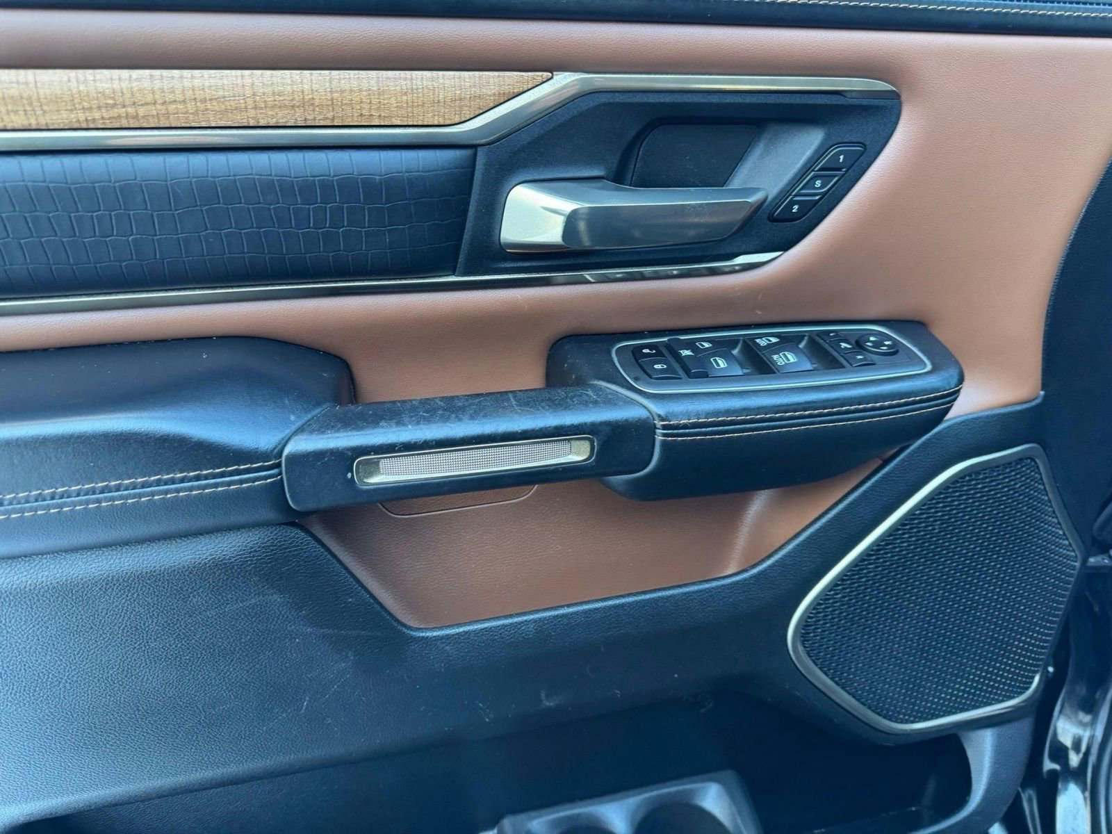 Used 2022 RAM 1500 Limited w/ Off-Road Group image 27
