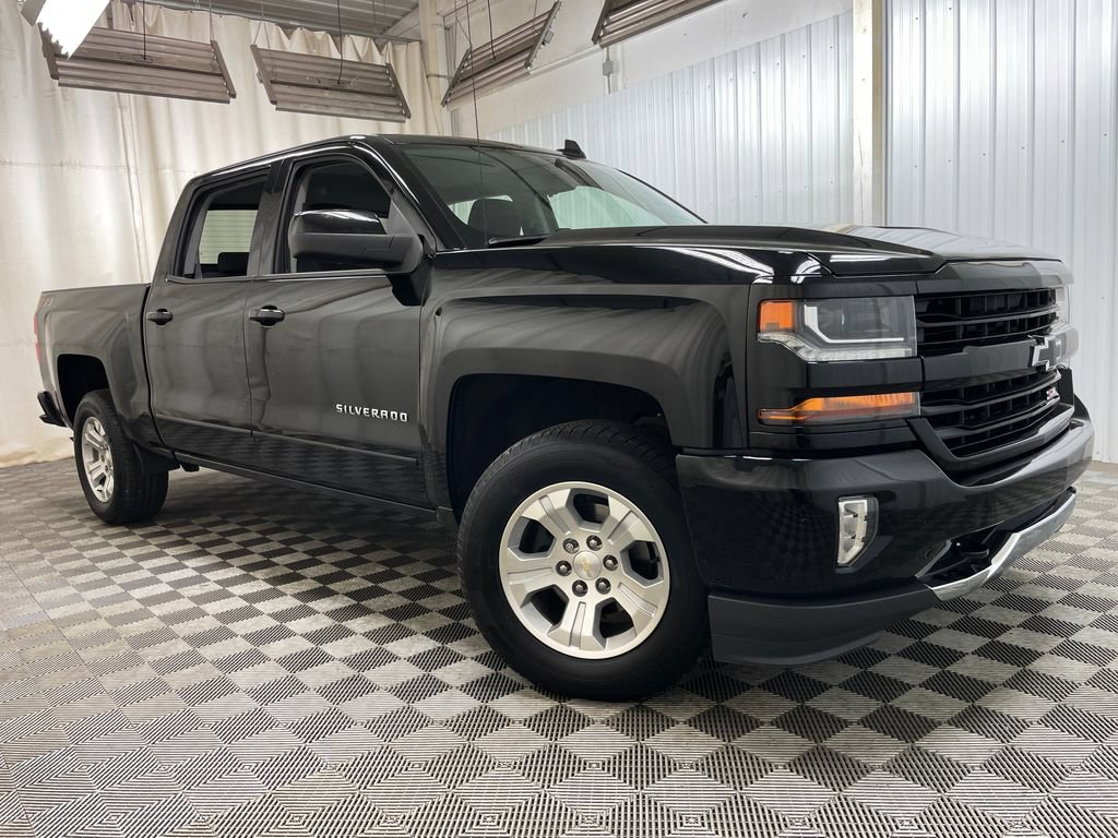 Certified 2018 Chevrolet Silverado 1500 LT w/ All Star Edition AWD/4WD image 47