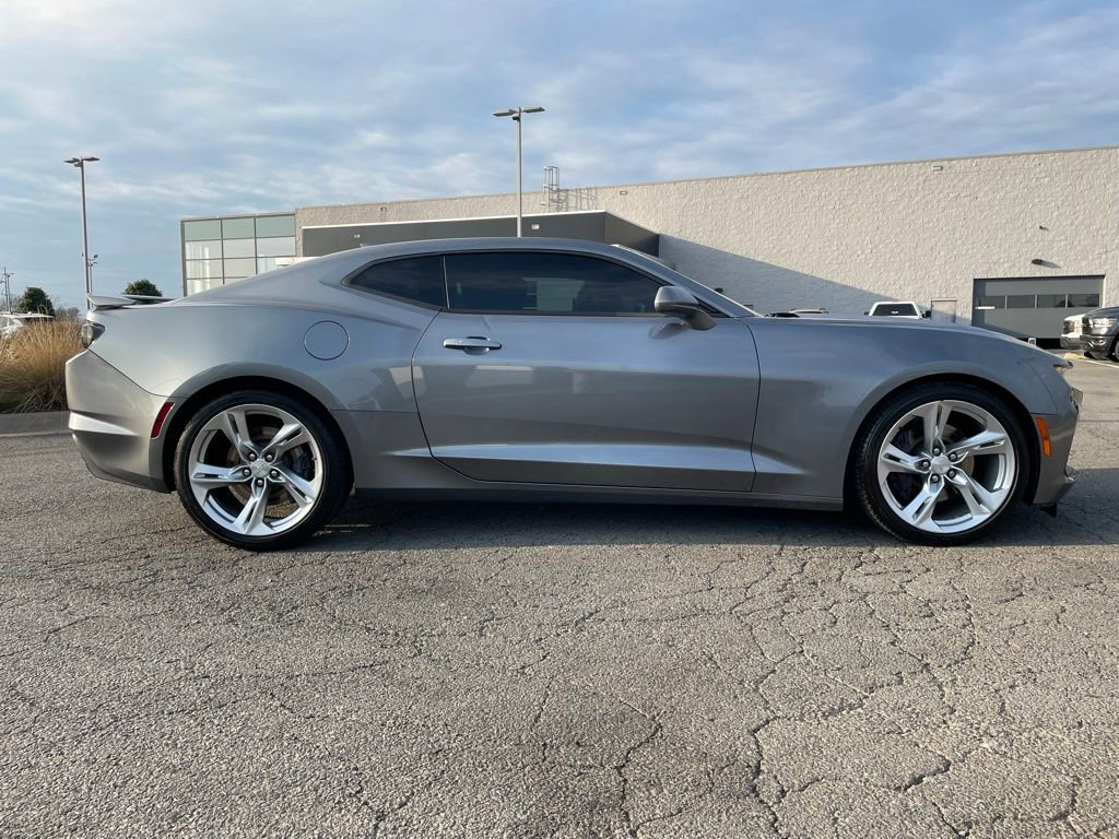 Used 2020 Chevrolet Camaro SS image 8