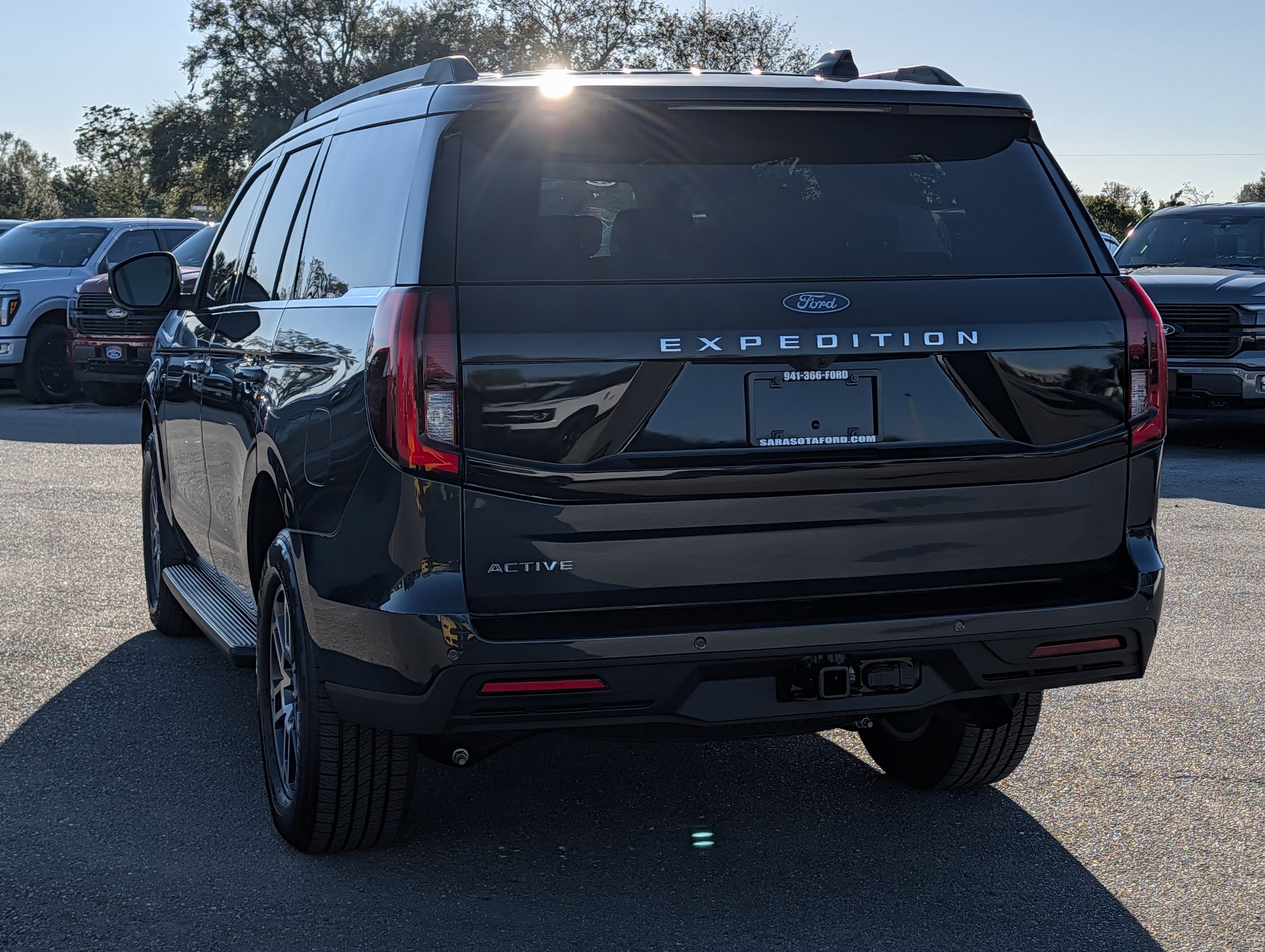New 2026 Ford Expedition Active RWD image 7