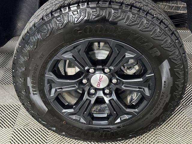 Used 2024 GMC Canyon Elevation w/ Convenience Package RWD image 34