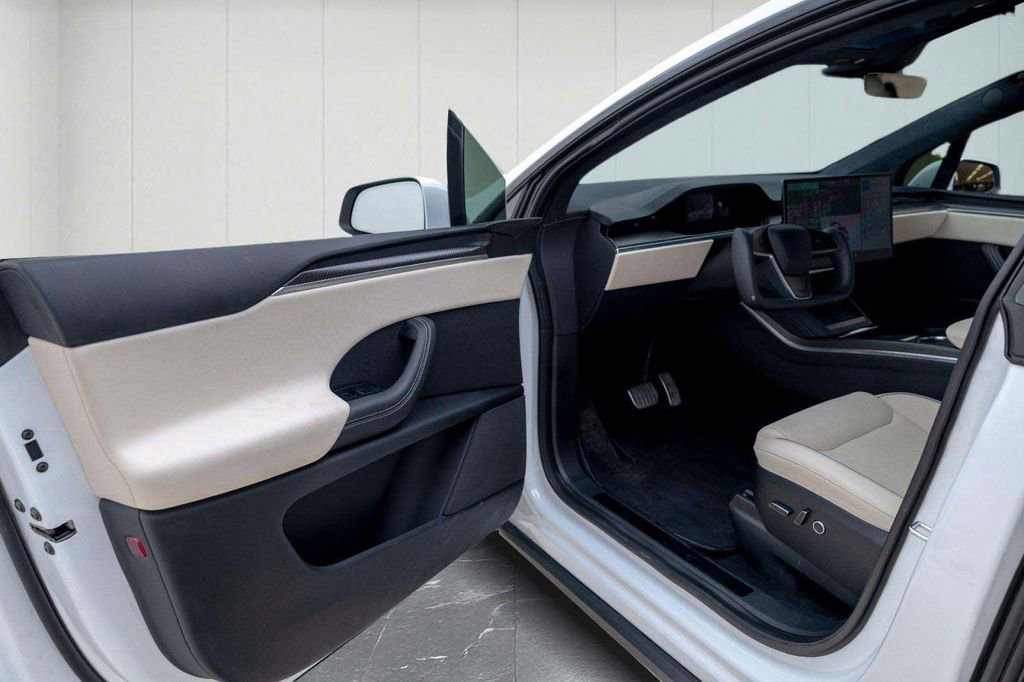 Used 2023 Tesla Model X Plaid AWD/4WD image 13