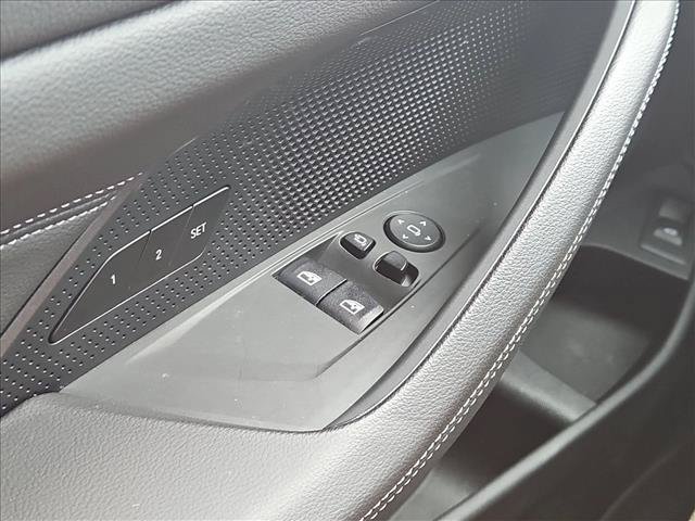 Used 2024 BMW 430i Coupe w/ M Sport Package RWD image 20