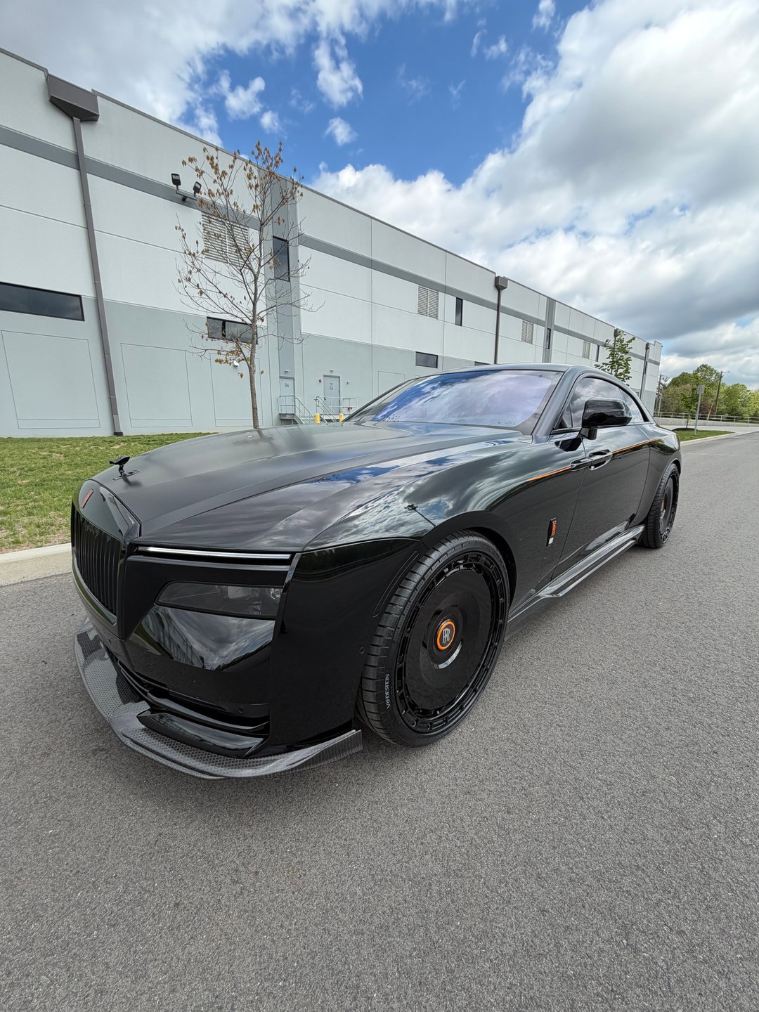 Used 2024 Rolls-Royce Spectre w/ Spectre Launch Package AWD/4WD image 28