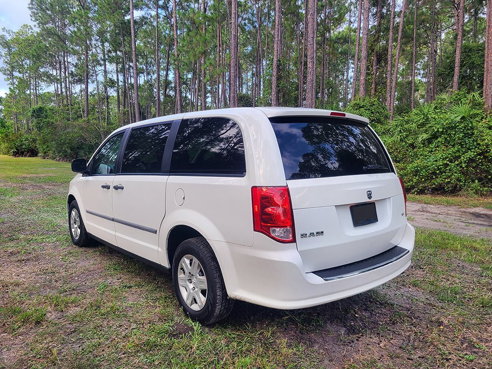 Used 2012 RAM C/V w/ PWR Window Group image 6