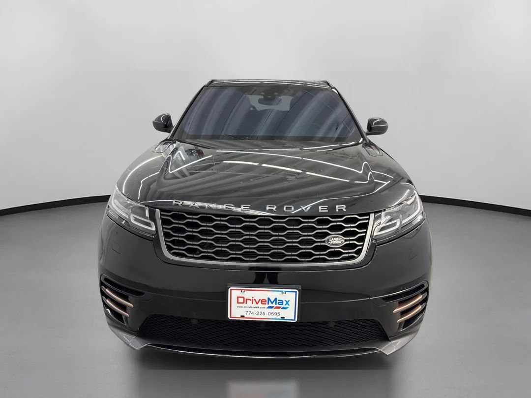 Used 2018 Land Rover Range Rover Velar R-Dynamic SE AWD/4WD image 2