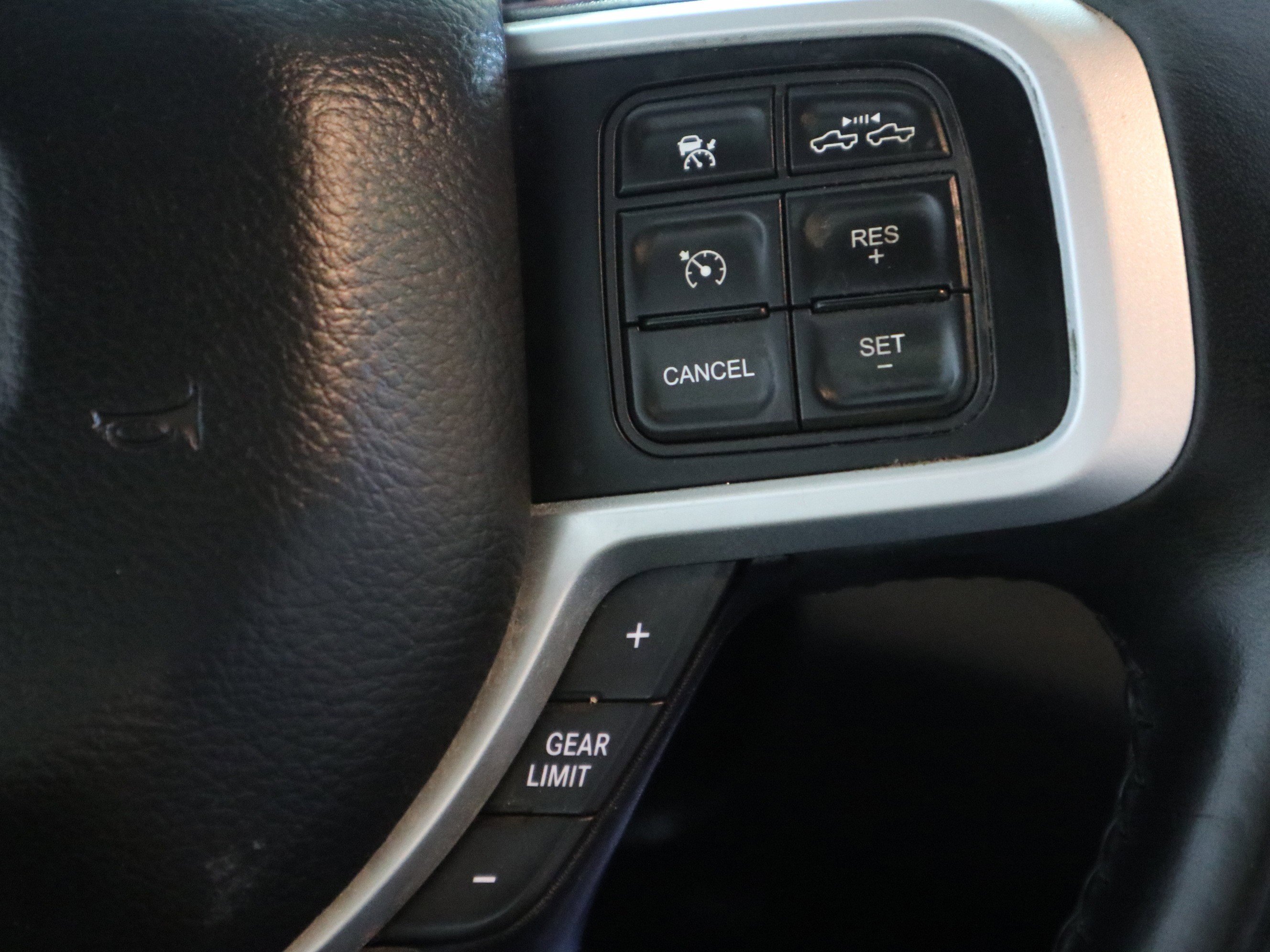 Used 2020 RAM 2500 Tradesman w/ Safety Group image 29