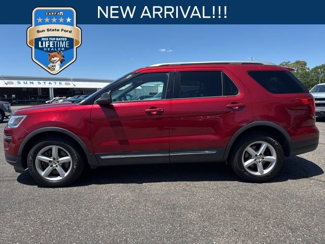 Used 2019 Ford Explorer XLT image 1