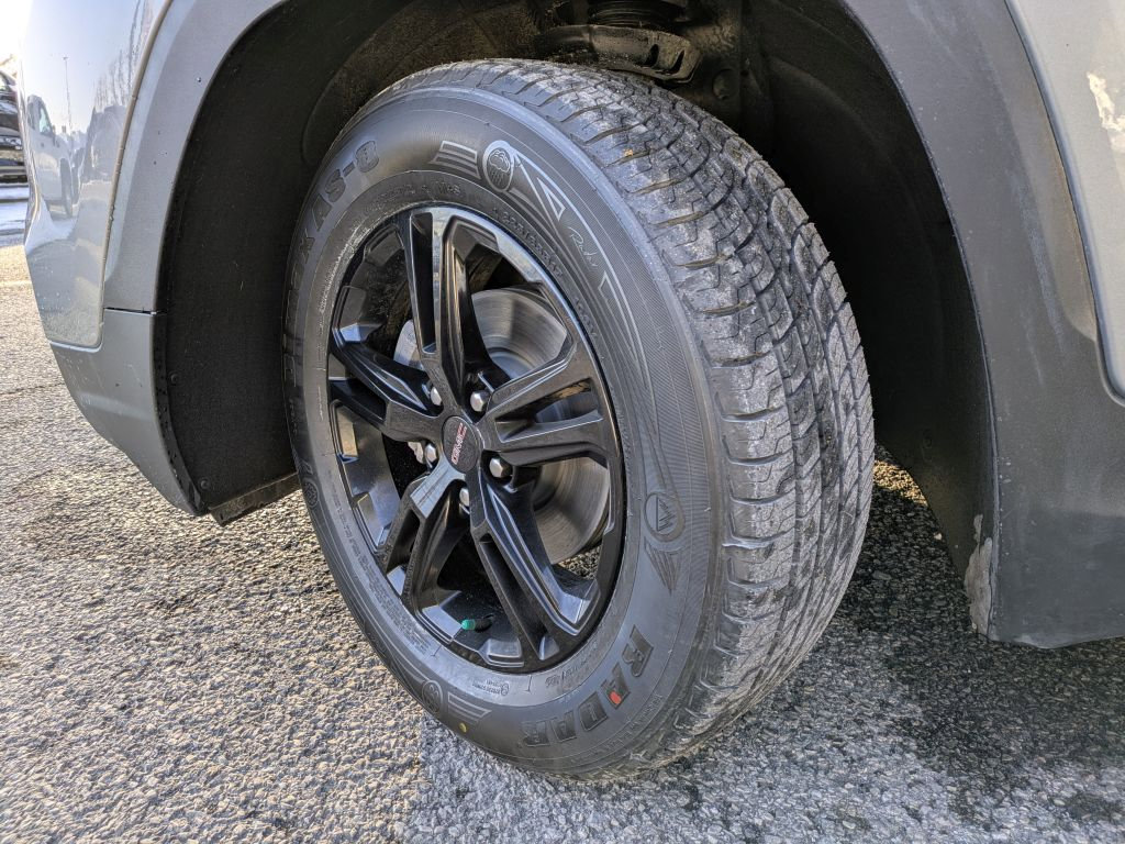 Certified 2023 GMC Terrain AT4 w/ Tech Package image 39