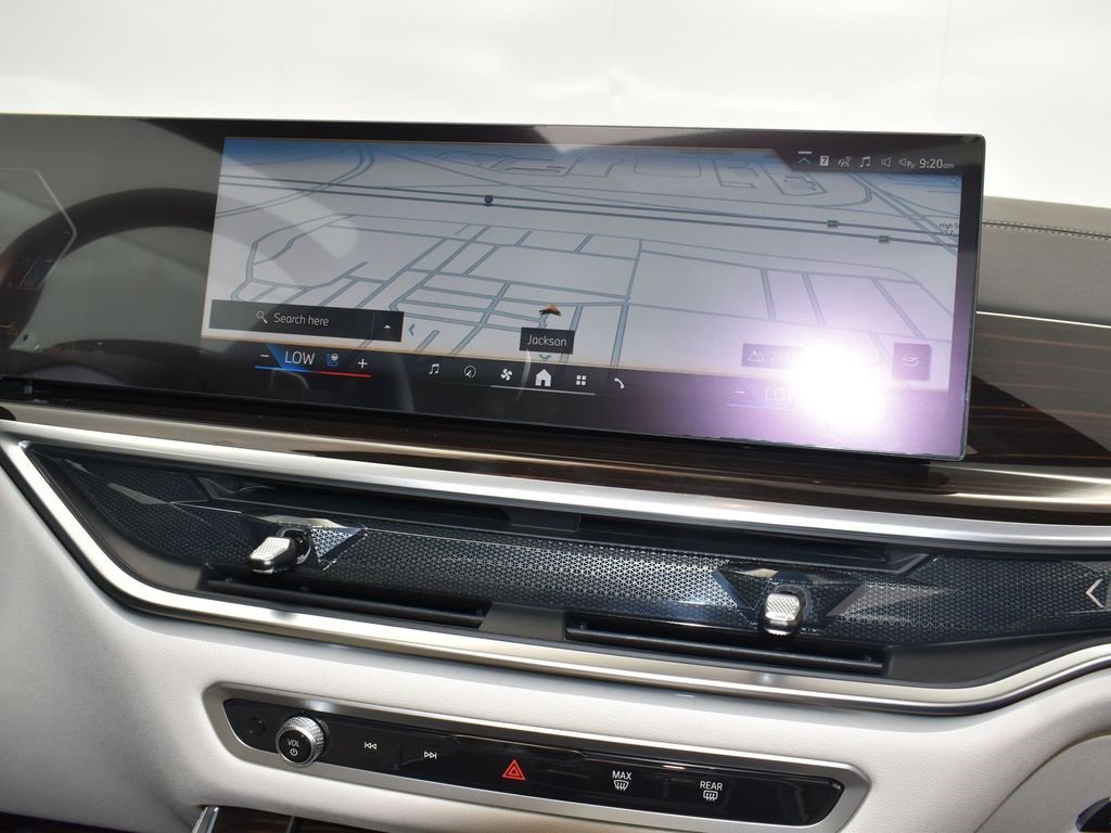 New 2026 BMW X5 sDrive40i w/ Climate Comfort Package image 28