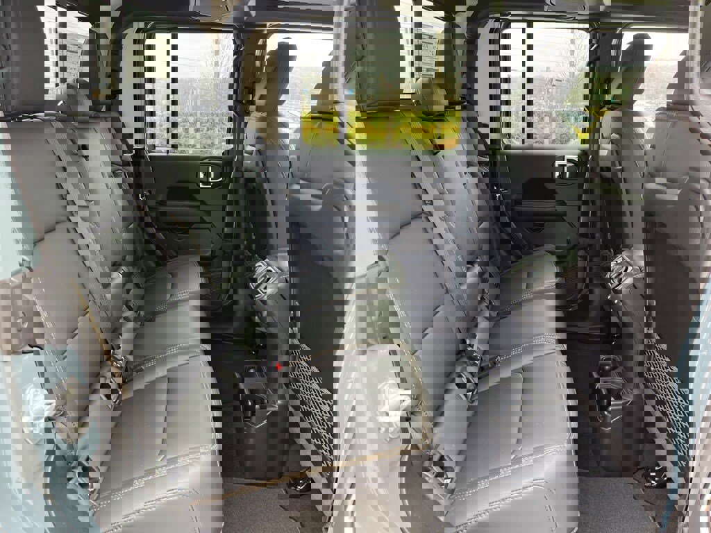 New 2026 Jeep Gladiator Sport image 22