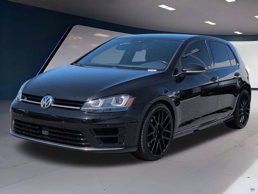 Used 2017 Volkswagen Golf R 4-Door image 8