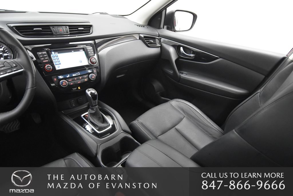 Used 2017 Nissan Rogue Sport SL w/ SL Premium Package AWD/4WD image 27