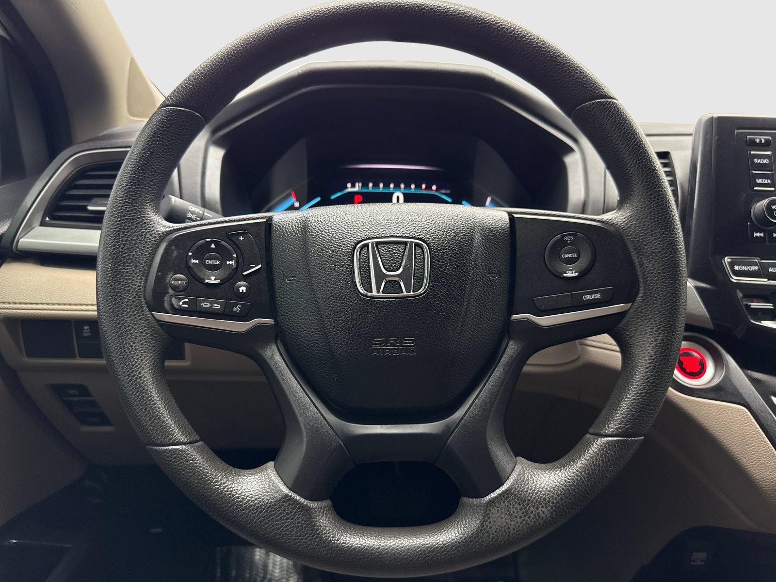 Used 2020 Honda Odyssey LX image 19
