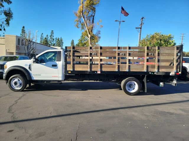 Certified 2022 Ford F550 4x4 Regular Cab Super Duty image 32