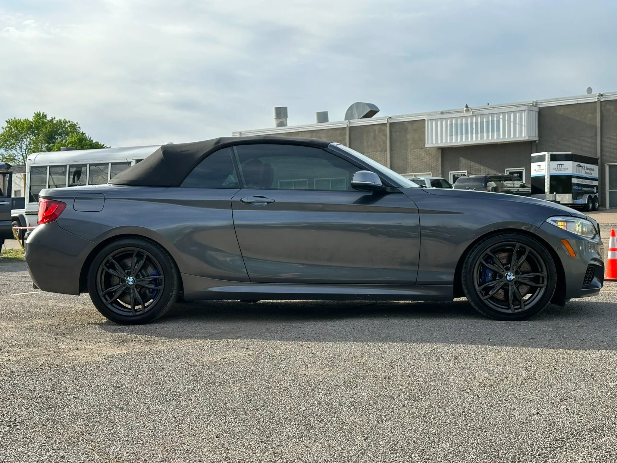 Used 2016 BMW M235i Convertible image 16