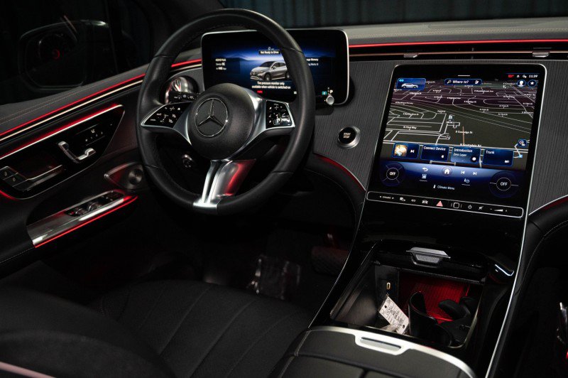 Certified 2023 Mercedes-Benz EQE 350+ SUV image 17