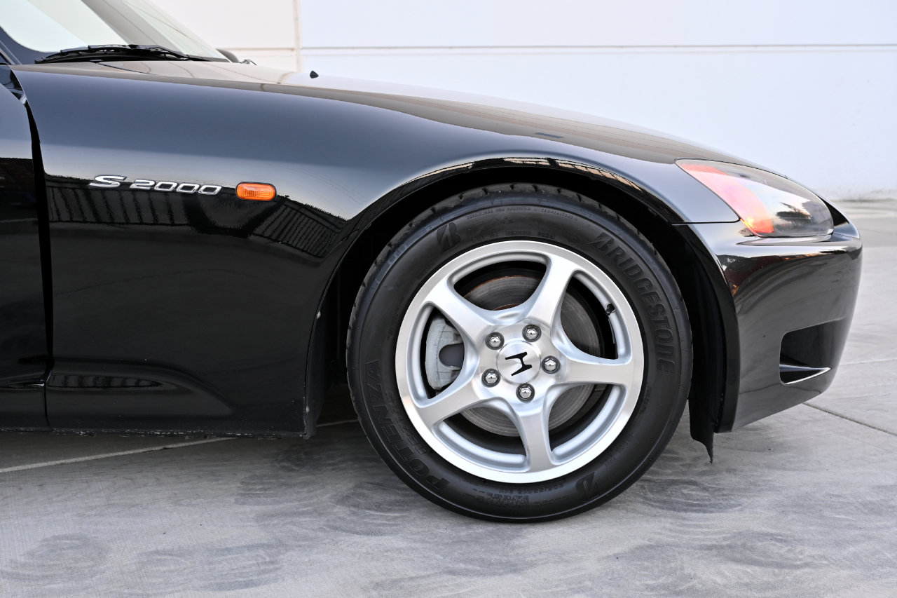 Used 2001 Honda S2000 image 37