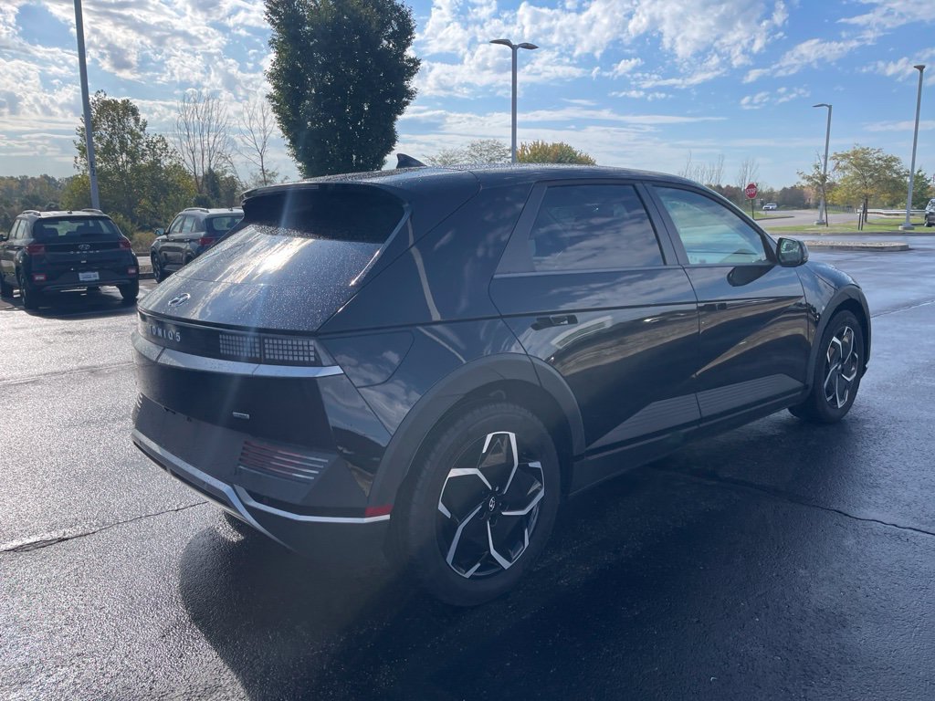 Used 2024 Hyundai Ioniq 5 SE AWD/4WD image 8