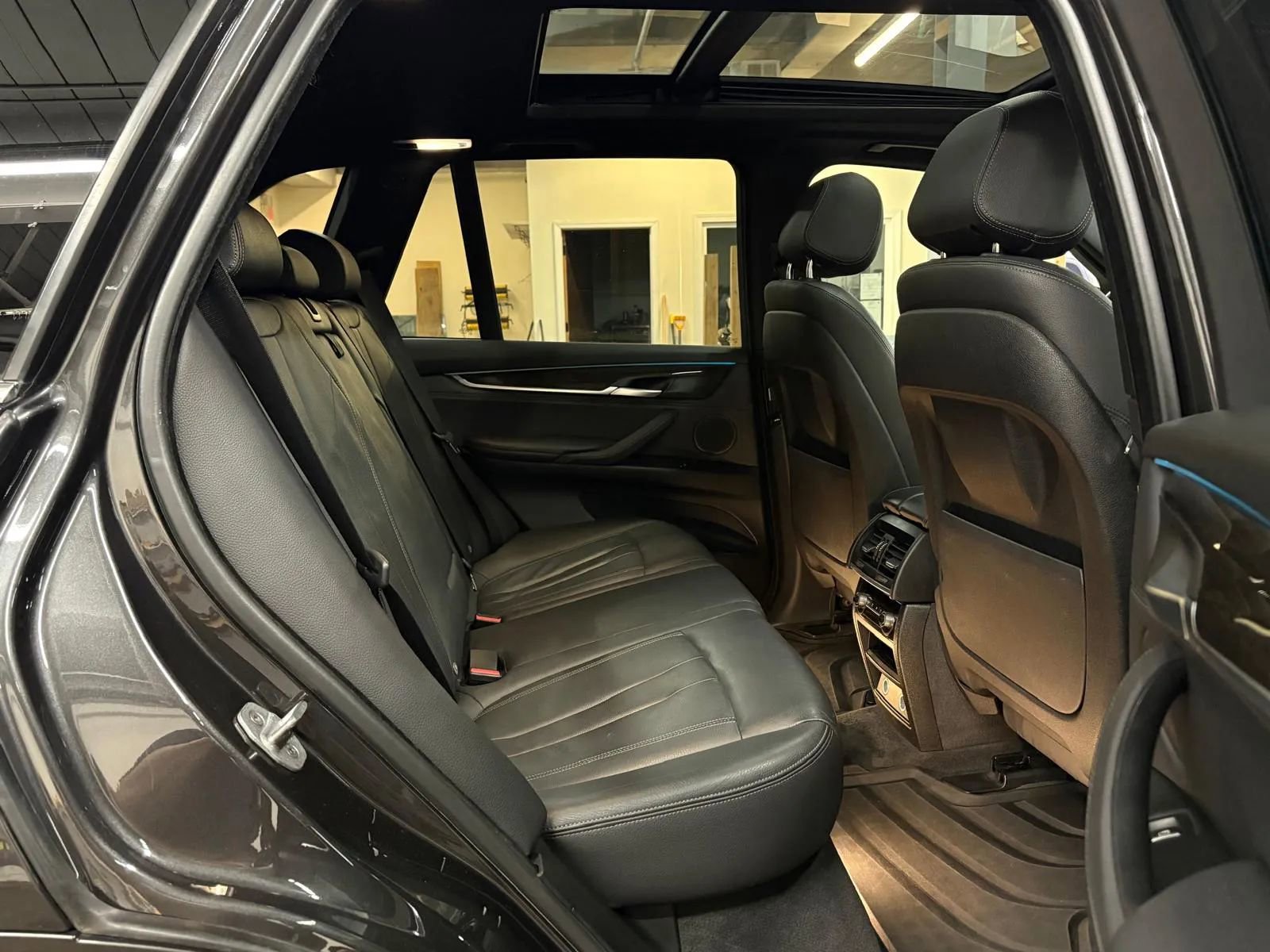 Used 2017 BMW X5 xDrive35i AWD/4WD image 22