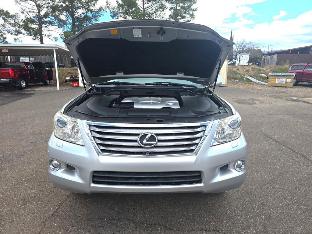 Used 2010 Lexus LX 570 4WD image 11